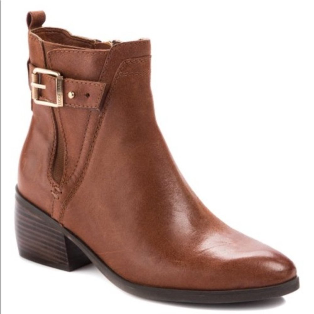 LUCCA LANE Meyna Stacked Heel Bootie Size 8